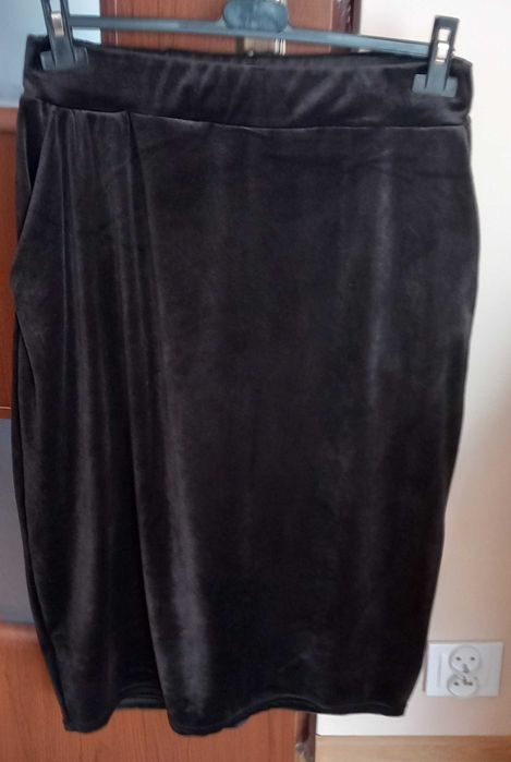 Spódnica welurowa