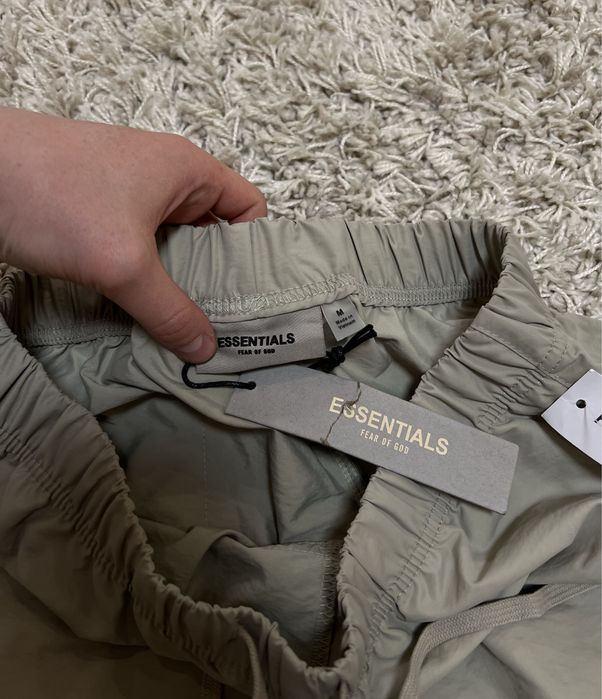 Fear of God essentials спортивні штани