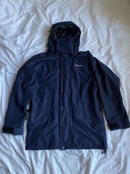 Berghaus gore tex вітровка пуховик