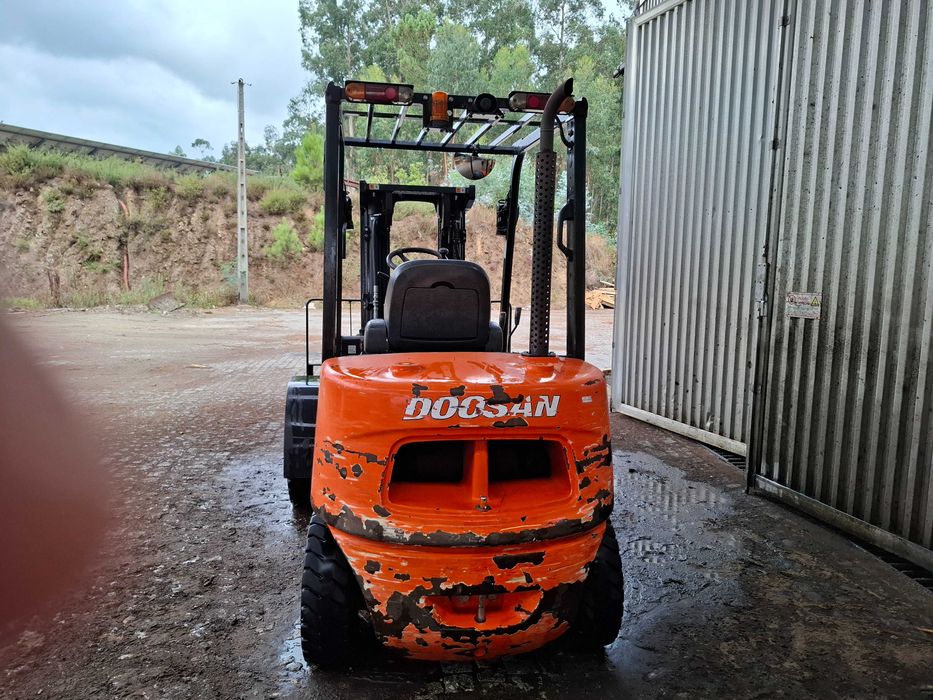 Empilhador DOOSAN