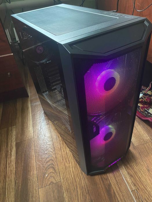 Lian Li Lancool 215