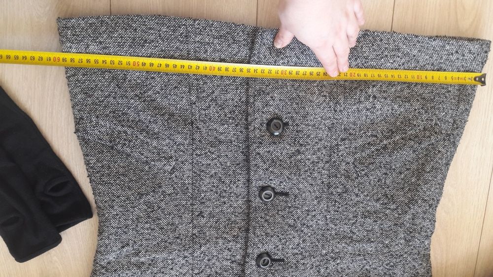 Пальто коротке осінь