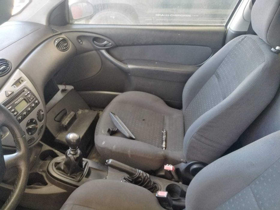 Para Peças Ford Focus I 1.8 TDCi de 2004 com 115 CV e boa mecânica