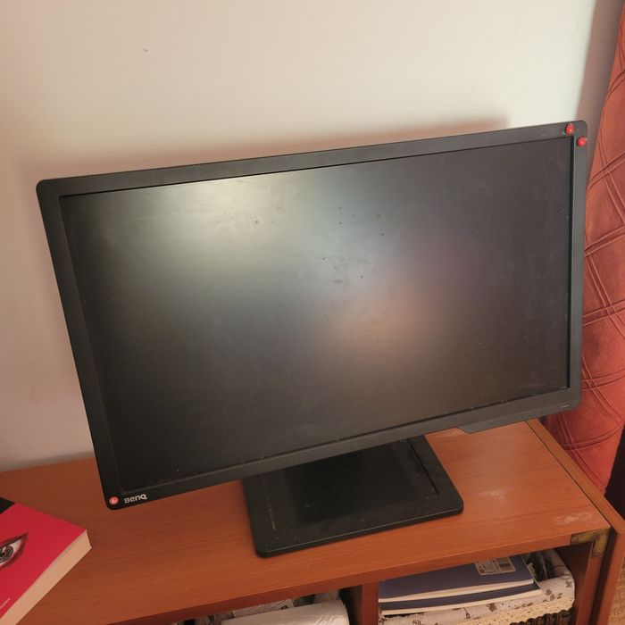 Monitor XL2411 com 144hz gaming