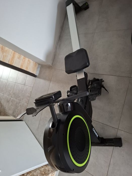 Wioślarz Zipro Dash
