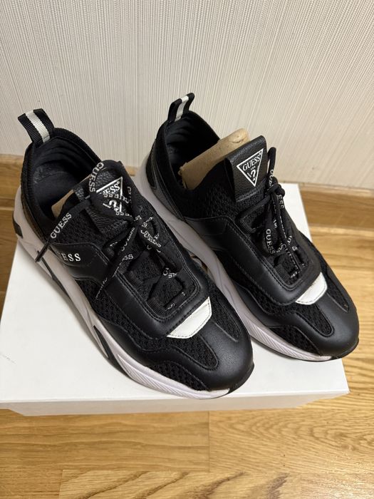 Guess кросовки Geniver