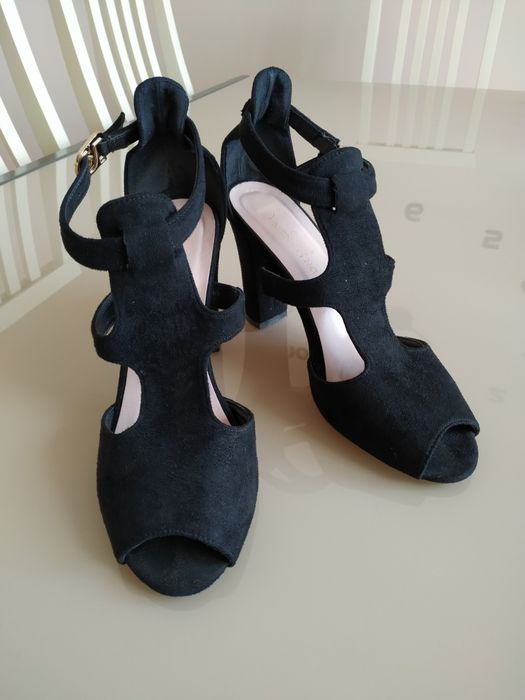 Босоніжки замшеві