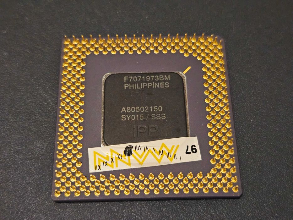 Procesor Intel Pentium SY015