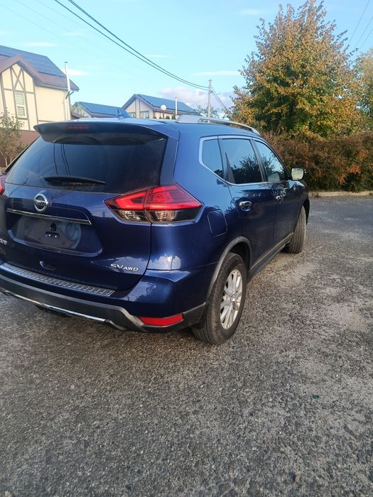 Nissan Rogue SV AWD