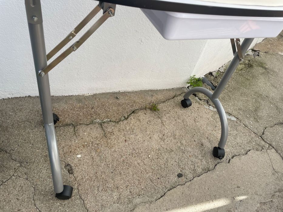 Mesa de unhas rickiparodi