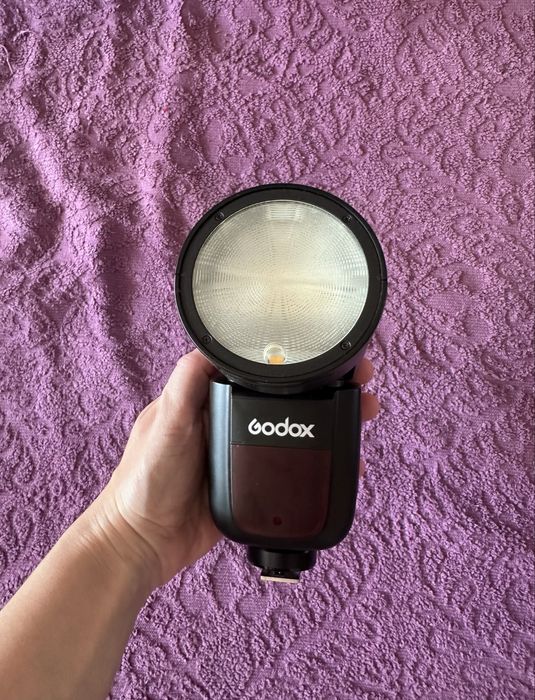 Спалах godox v1 для canon