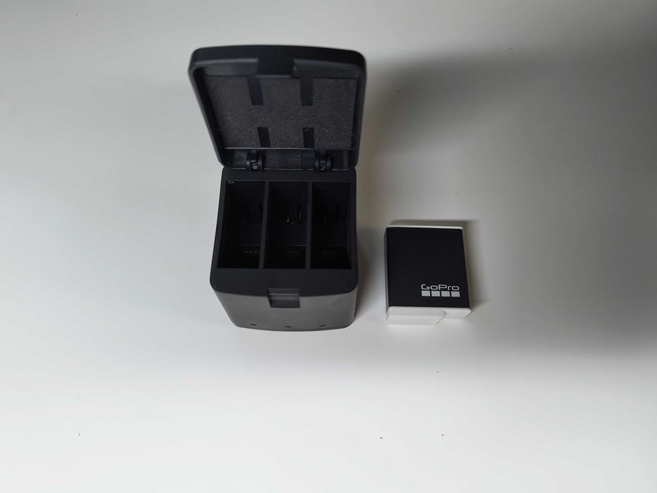 Ładowarka Hub (Box) + Bateria GoPro Enduro (Hero 9/10/11/12)
