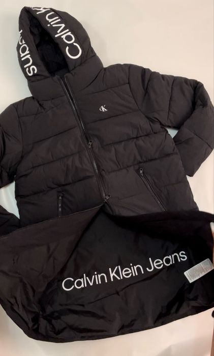 Женская куртка Calvin klein