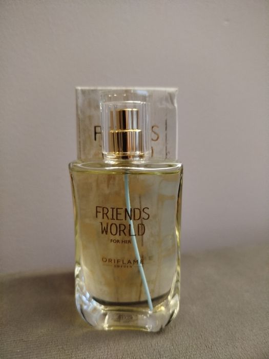 Oriflame Friends World