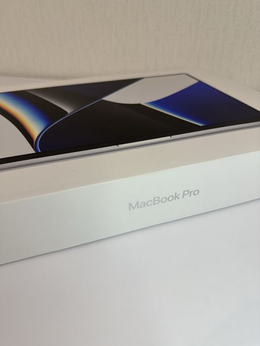 MacBook Pro 16ʼʼ Silver M1 Pro 2021