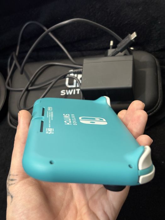 Nintendo Switch Lite 32 + 128 Gb