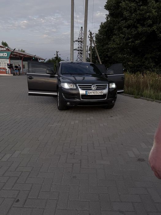 Volkswagen Touareg 2007 VIN WVGZZZ7LZ8D031610 фото оголошення 2 з 8