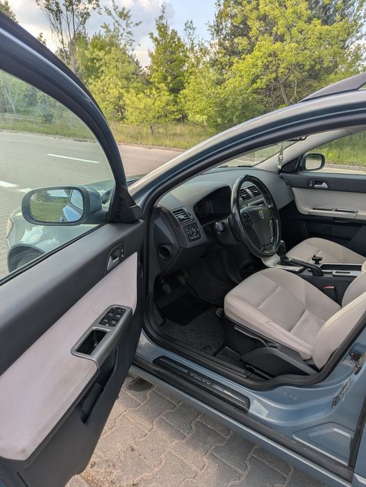 Sprzedam Volvo V50 1.8