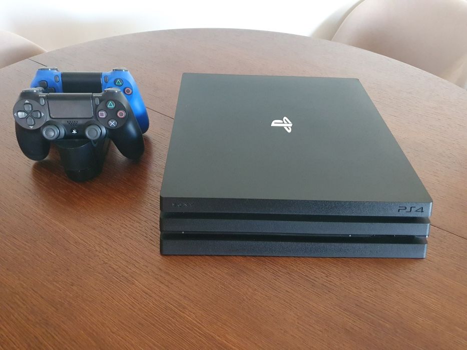 Play Station 4 PRO