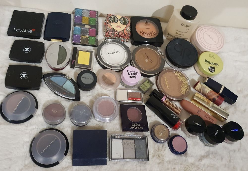 Zestaw kosmetykow roznych marek