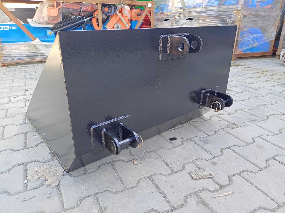 Skrzynia transportowa na przedni TUZ lub tył traktora