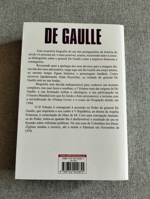 Livro "De Gaulle" volume 1 de Éric Roussel