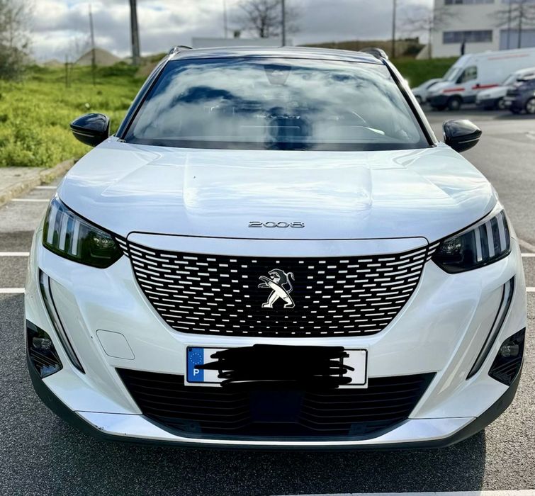 PEUGEOT e-2008 GT 50 kWh — 2021 | 70.000 km | IVA DEDUTÍVEL — photo 2