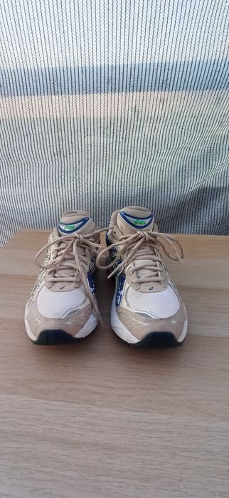 Sapatilhas Asics n. 40