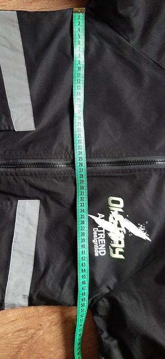 Двусторонняя демисезонная курточка на мальчика