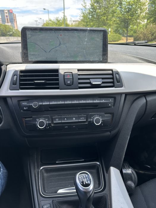 Bmw   serie3  318d  2013