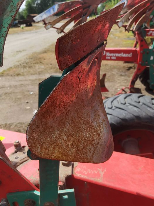 Продаються Плуги KVERNELAND RN 100