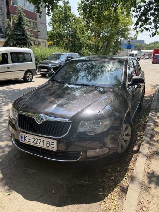 Продам свое авто Skoda Superb
