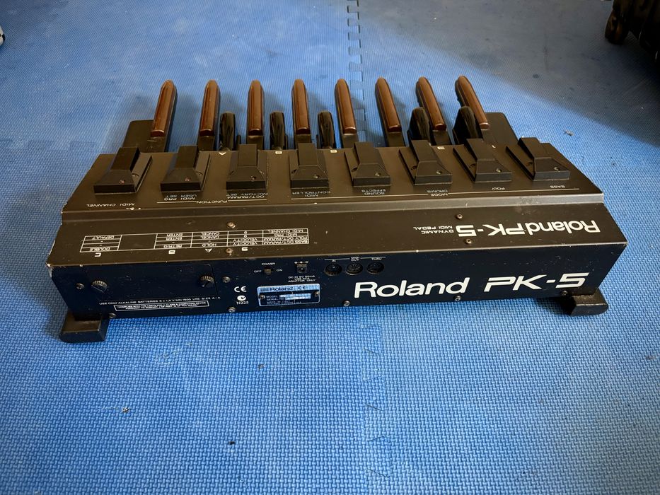 Roland pk5 midi bass pedal