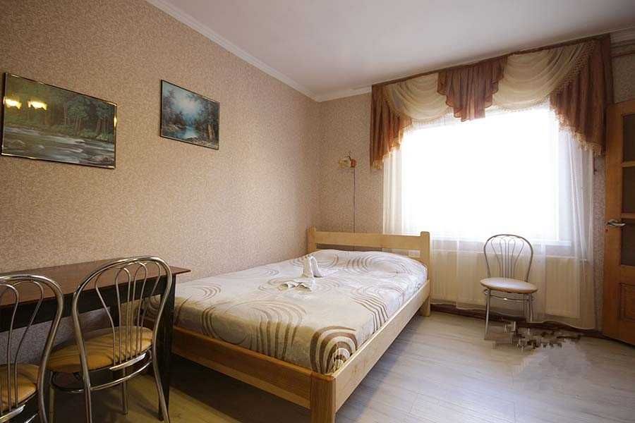 Котедж будинок "Біля річки"