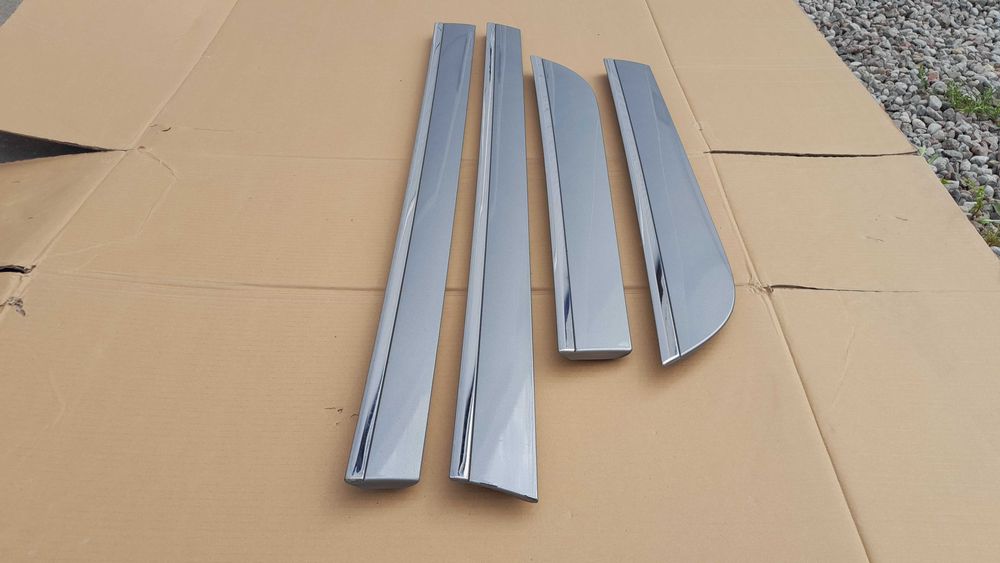 Komplet 4szt. dolne listwy drzwi drzwiowe LY7G chrom AUDI A6 C6