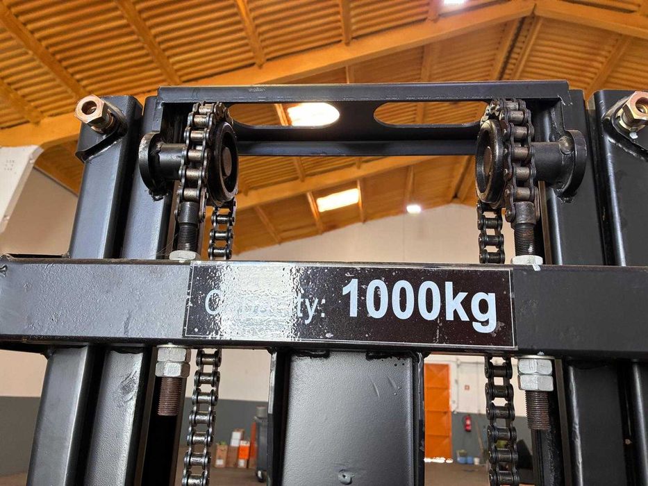 Stacker Empilhadeira Elétrica 1000Kg 3300