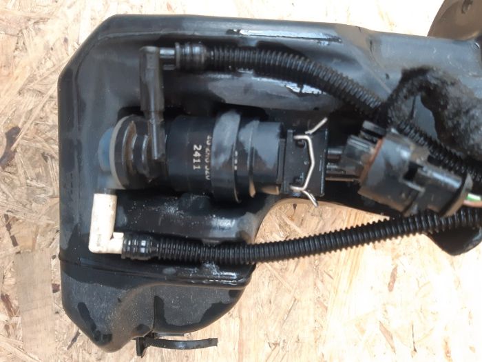 Zbiorniczek spryskiwaczy Opel Zafira B/ Zafira B Lift/ Astra 3/ 3 Lift