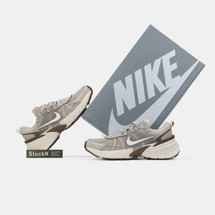 Женские кроссовки Nike V2K Runtekk Grey Brown. 36-40