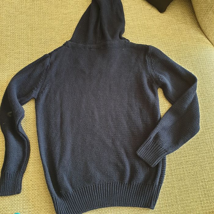 Sweter z kapturem 146/152 granat