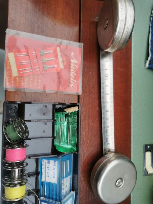 Sprzedam maszynę do szycia