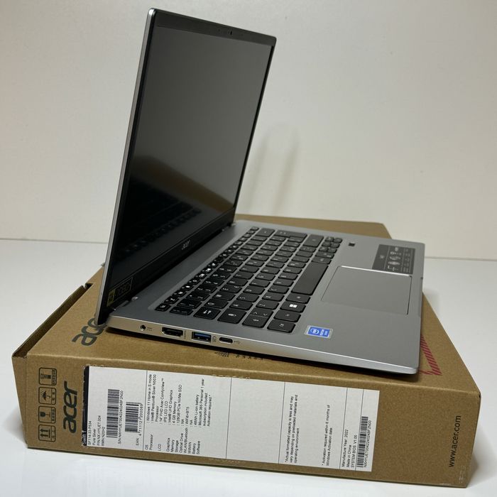 Новий Ноутбук Acer Swift 1 SF114-33-P534 4/ 128Гб