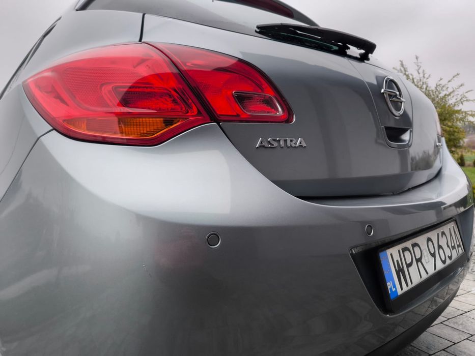 Opel astra J 1.7 CDTI. Bogate wyposażenie