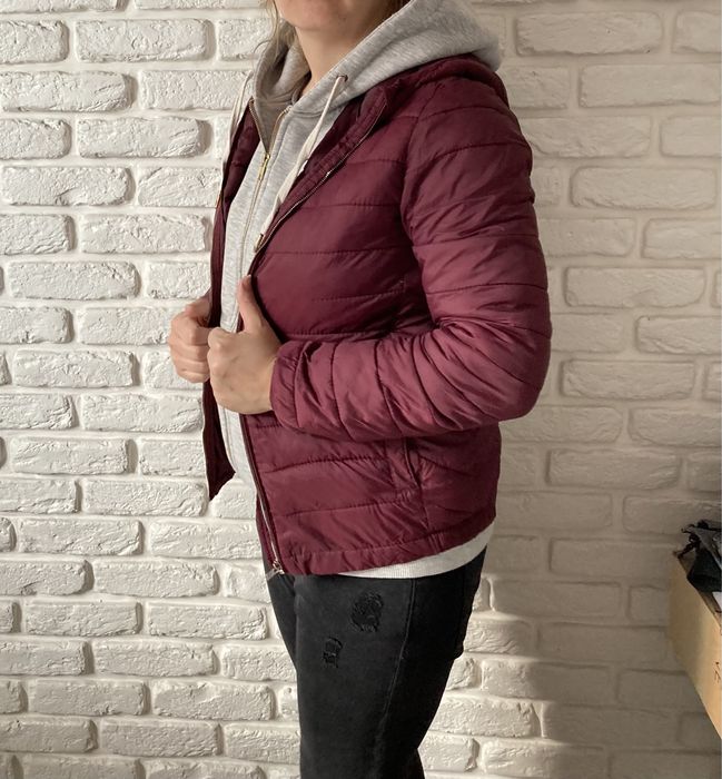 Kurtka pikowana Pull&bear bordowa S