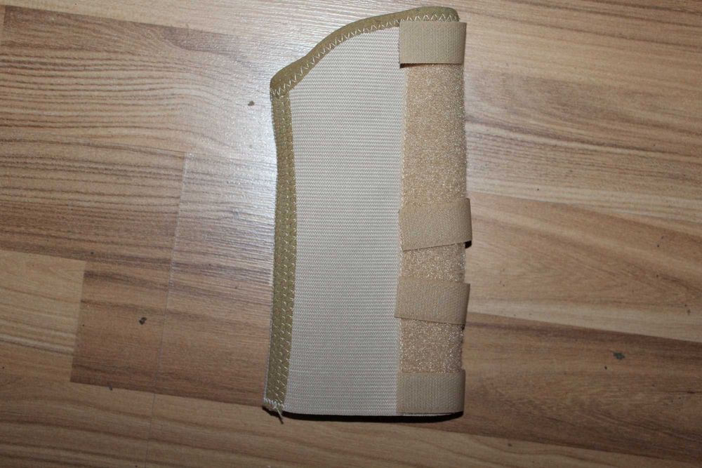 Бандаж - тутор на зап'ястя Actimoui Mamus Eco на лiву руку.