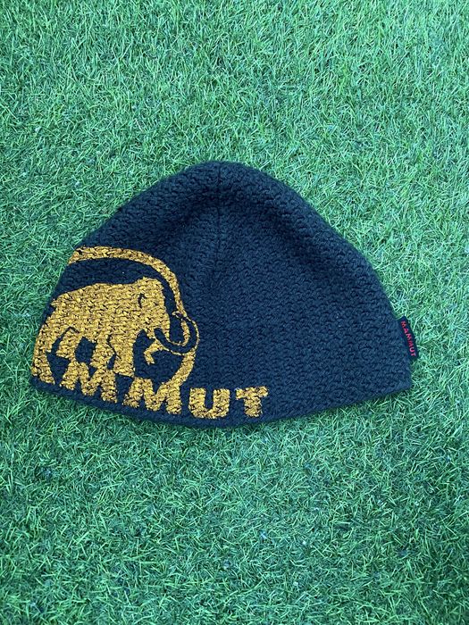 Оригинал !!! Шапка Mammut big logo ( one size) made in Germany