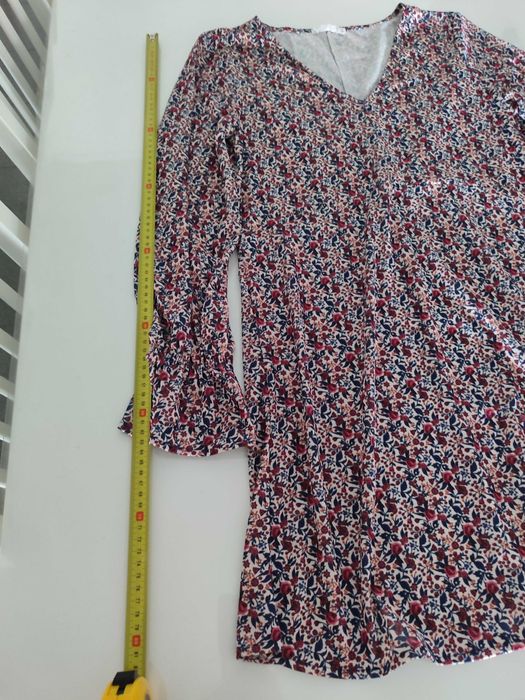 Vestido floral Lefties