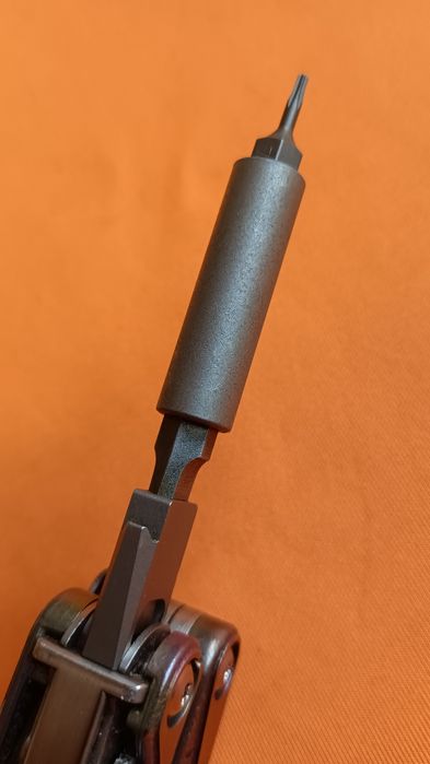 Переходник - держатель бит для мультитула Leatherman (короткий, v1. 0)