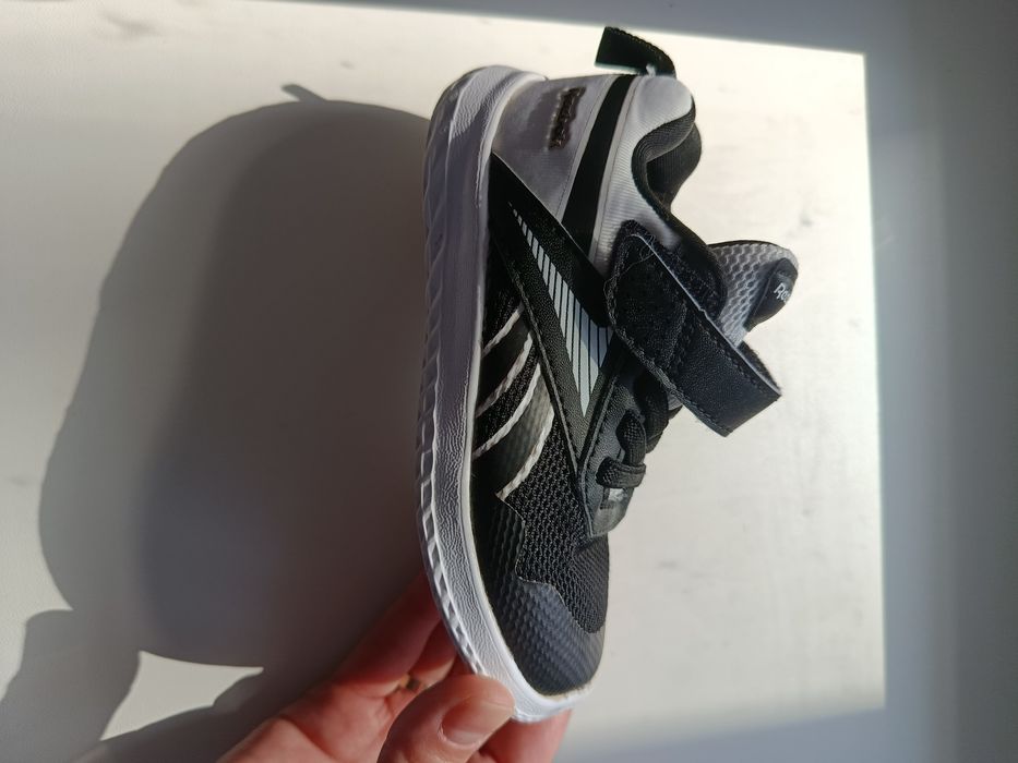 Продам кросівки Reebok
