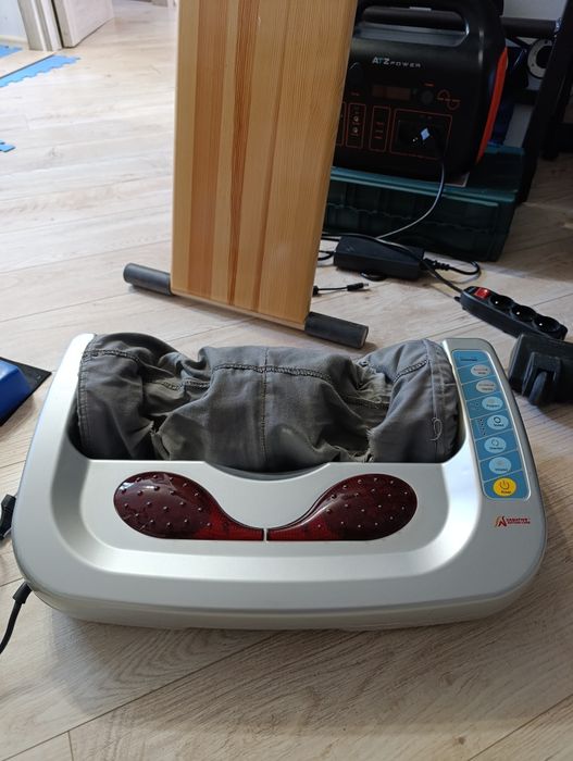 Массажер Sanative SL-C09