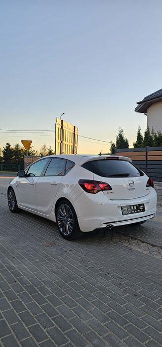 Opel Astra_1.4T_Opc-line/LIMITED*Bixenon_Serwis do końca